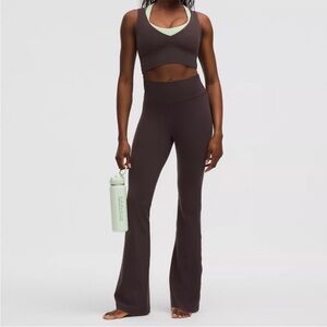 Lululemon Groove Nulu High-Rise Flared Leggings Size 6 Short in Sequoia NWT